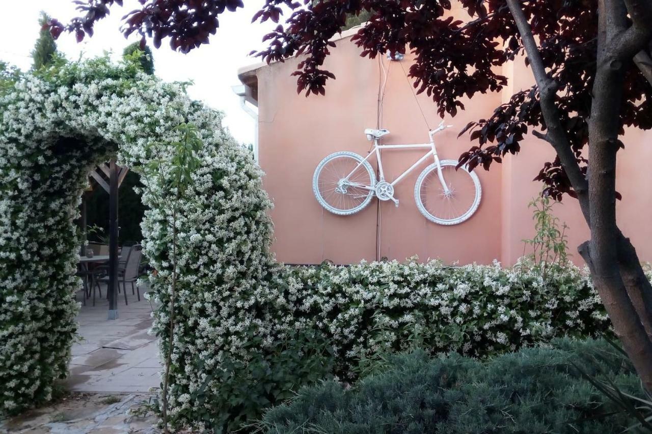 Bay Leaves Apartment Jaén Exterior foto